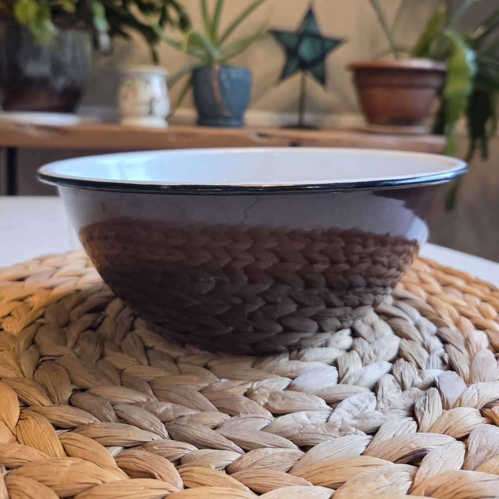 Vtg Chocolate Brown Enamelware Bowl Mixing White Interior Black Rim 8.5"x3.5"
